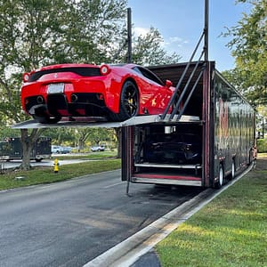 Read more about the article What Is an “Enclosed Transport Trailer”?